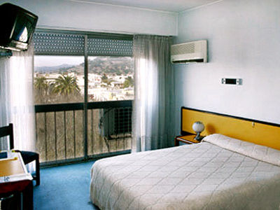 Plaza Hotel Tandil Exterior foto