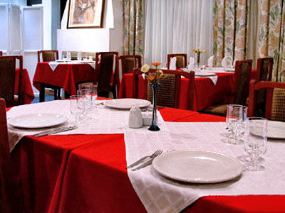 Plaza Hotel Tandil Exterior foto