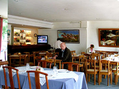 Plaza Hotel Tandil Exterior foto