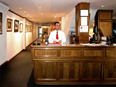 Plaza Hotel Tandil Exterior foto